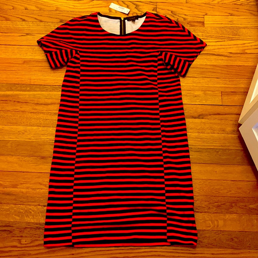 Nwt JCrew short sleeve, above knee dress. Medium.